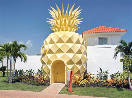 SpongeBob Pineapple Suite at Nickelodeon's New Beach Resort | Frommer's