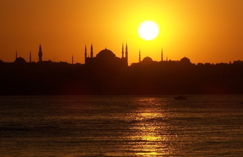 Istanbul Airport Attack, Cuban Tourism, and More: Today's Travel Briefing | Frommer's