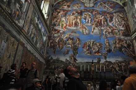 The Vatican Gets More Liberal...With Visitor Hours | Frommer's