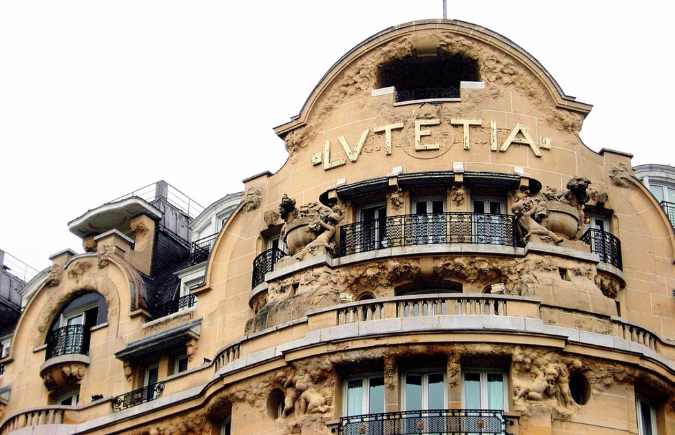 Places where you can still find evidence of World War II in Paris: Hotel Lutetia