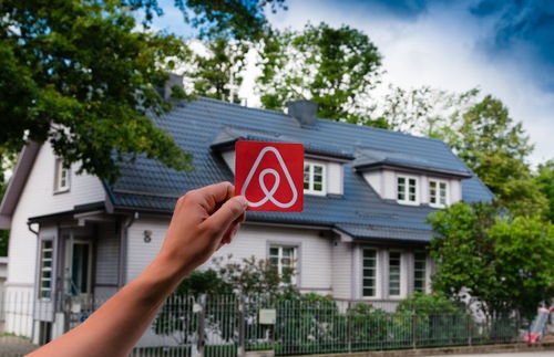 How Airbnb's Revamp Could End Up Doubling Your Vacation Costs | Frommer's