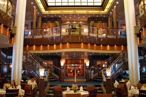 Queen Mary 2's main restaurant