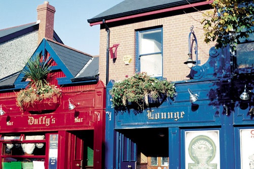 A colorful Dublin pub. Photo: Courtesy Celebrity Cruises