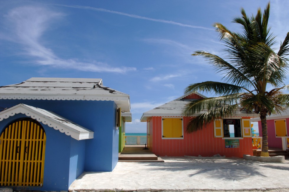 Bright Bermudian colors can be seen throughout Grand Turk