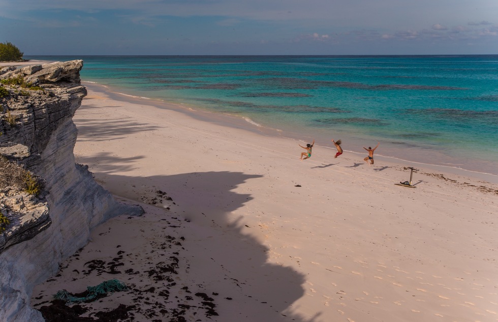 Pink sand beach on Eleuthera in the Bahamas