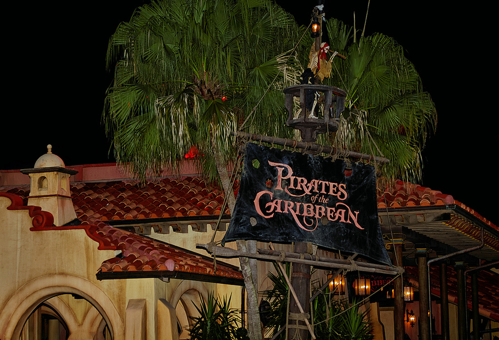 Pirates of the Caribbean, Disneyland & Walt Disney World