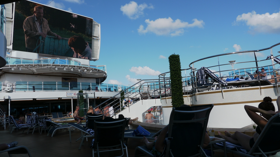 Late afternoon movies by the pool, Royal Princess
