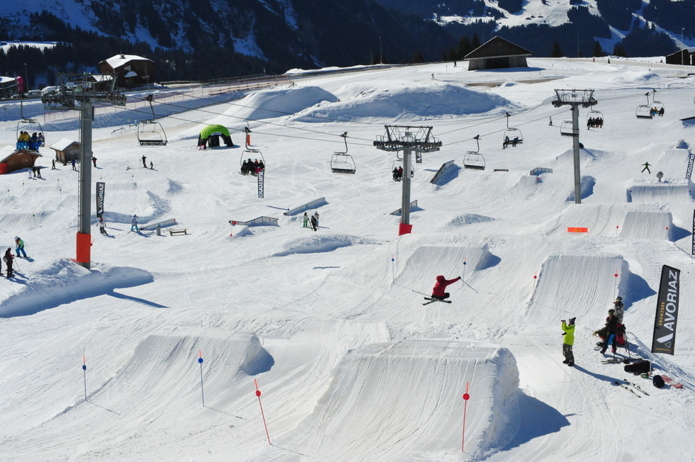 A challenging snowboarding terrain at Avdriaz snow park, France