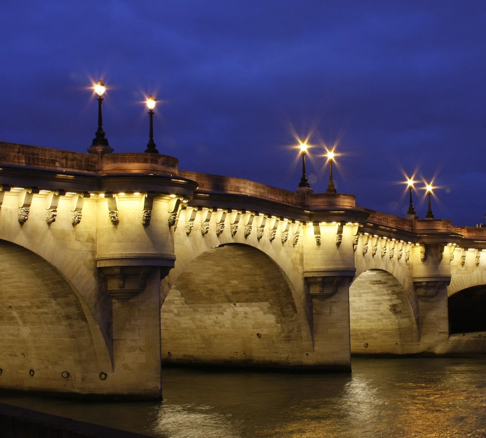 Nighttime view of Pont Neuf, Paris
