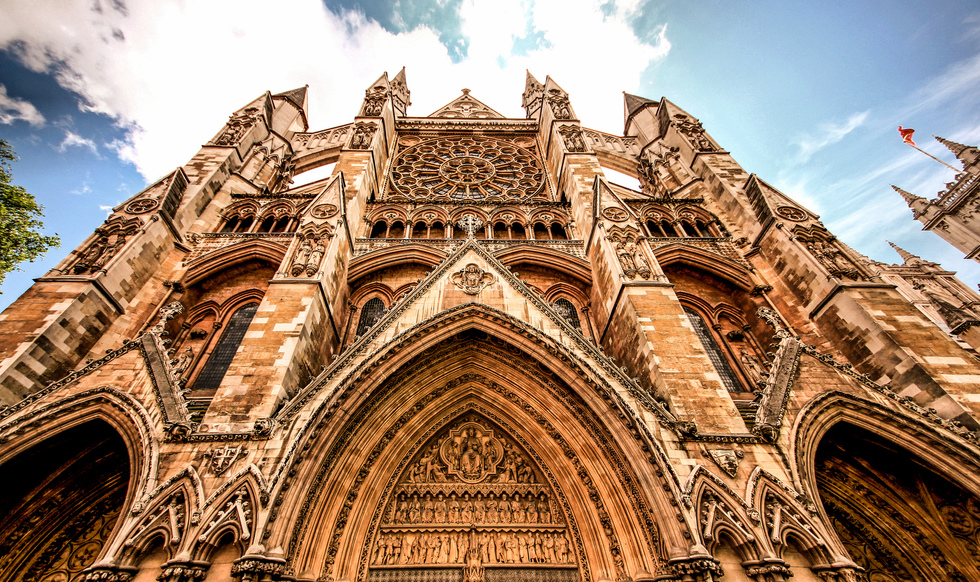 Facade of Westminster Abbey, view from ground up