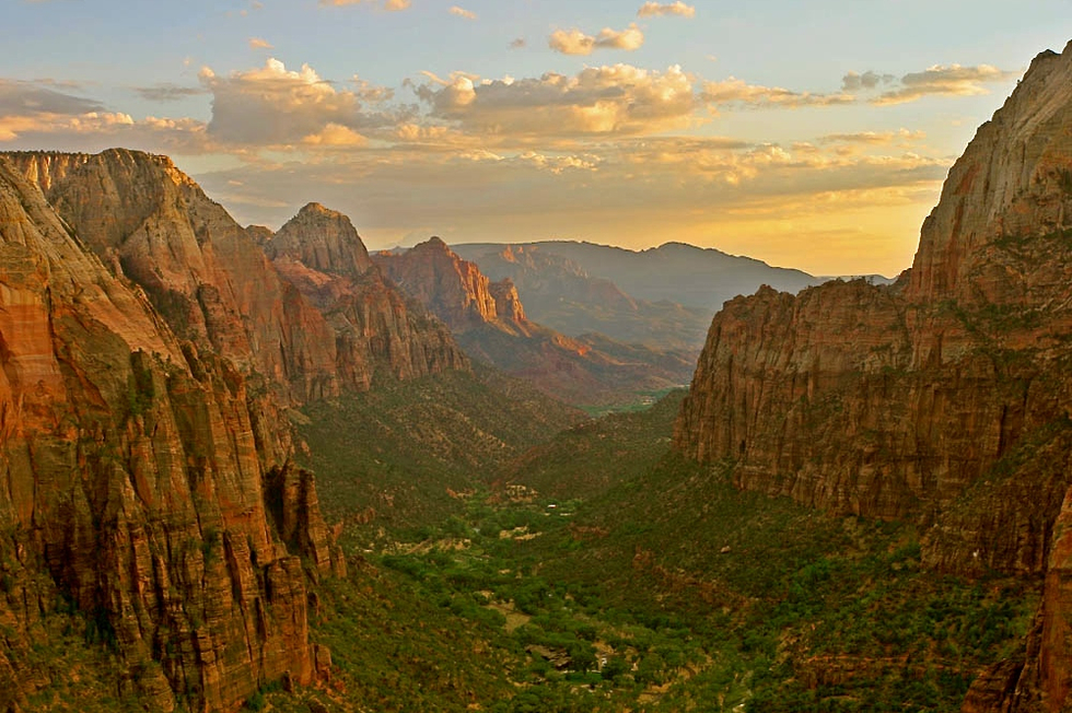 View of Zion Canyon from Angel's Landing