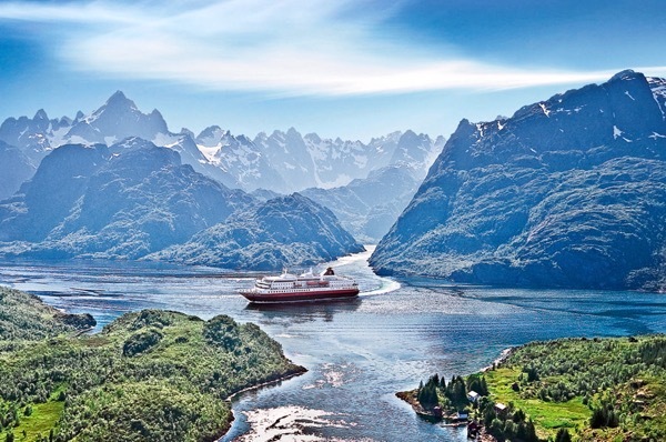 Exploring Norway's Fjords and Lights Hurtigruten