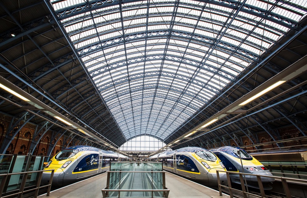 What The Upgraded Eurostar Channel Tunnel Train Is Like