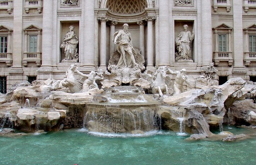 Fountain Swimmers in Rome, the Airbnb of Boats, and Other Watery News: Today's Travel Briefing | Frommer's