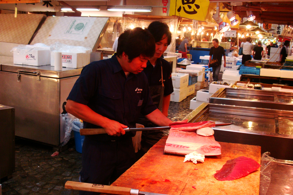5 am Tsukiji Fish Market