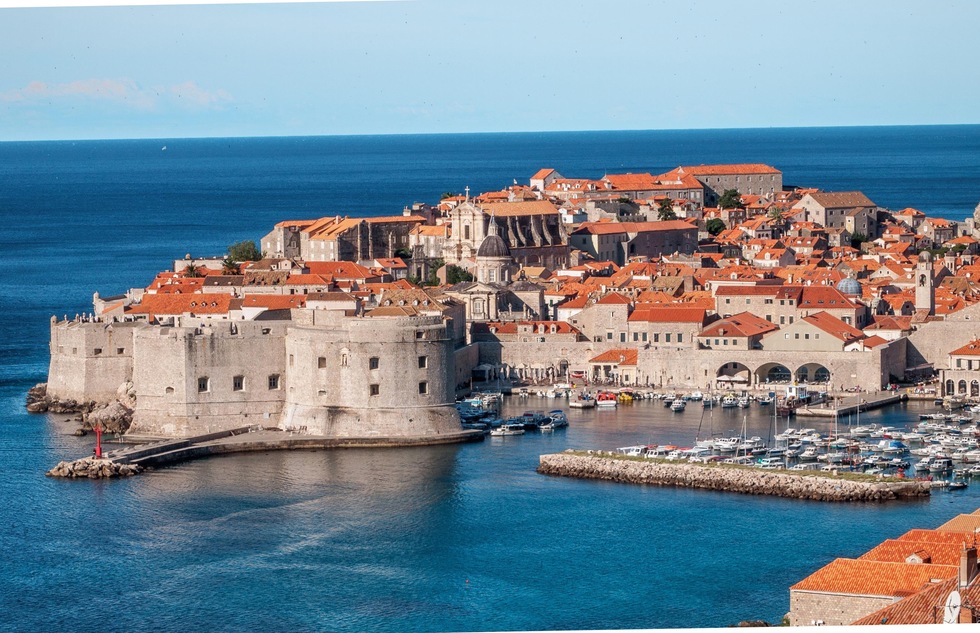 Dubrovnik Mayor Wants to Reduce the Number of Cruise Passengers in His City | Frommer's