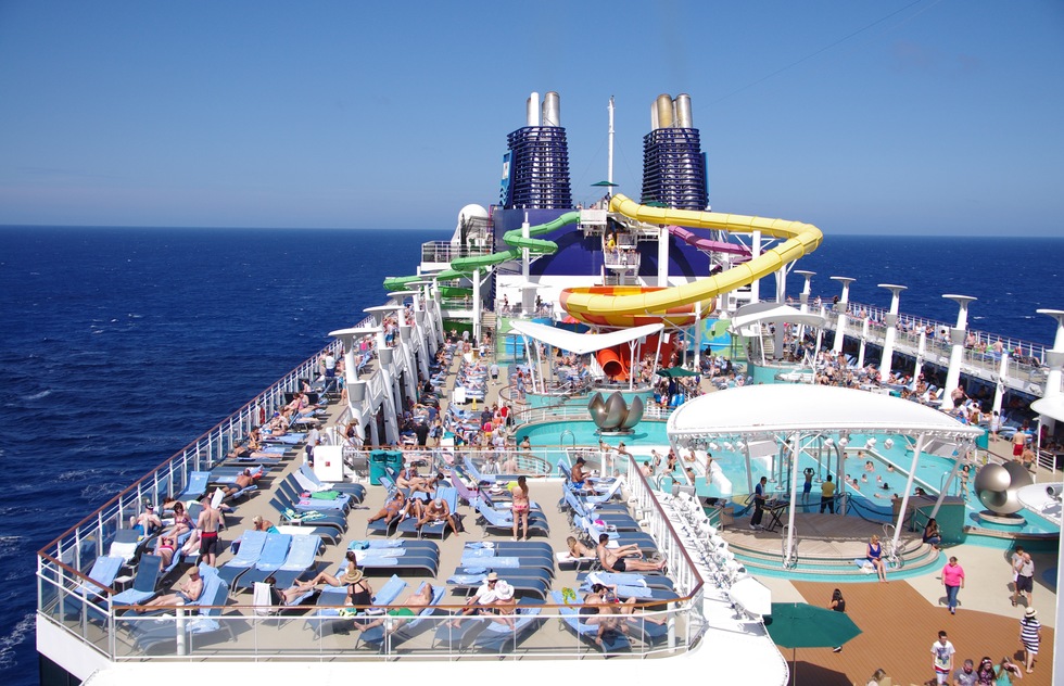 The pool deck of the Norwegian Epic