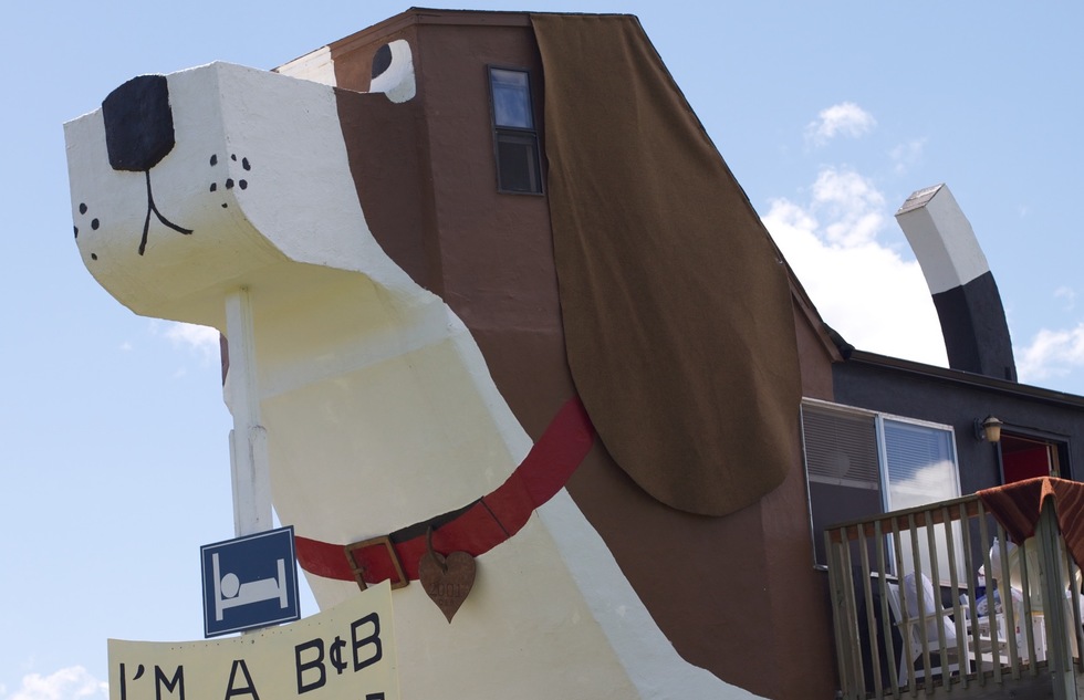 Idaho's Dog Bark Park Inn is a giant wooden beagle.