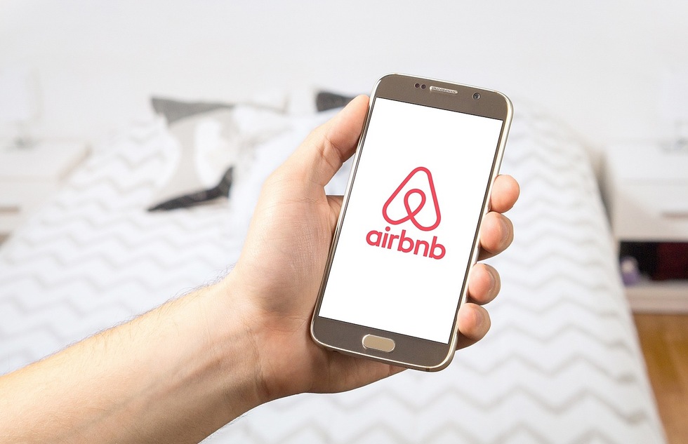 Airbnb Now Has More Rooms Than the Top 5 Hotel Companies COMBINED | Frommer's