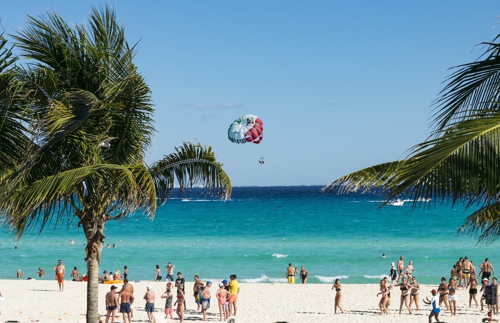 U.S. Expands Mexico Travel Warning to Include Cancun and Los Cabos | Frommer's