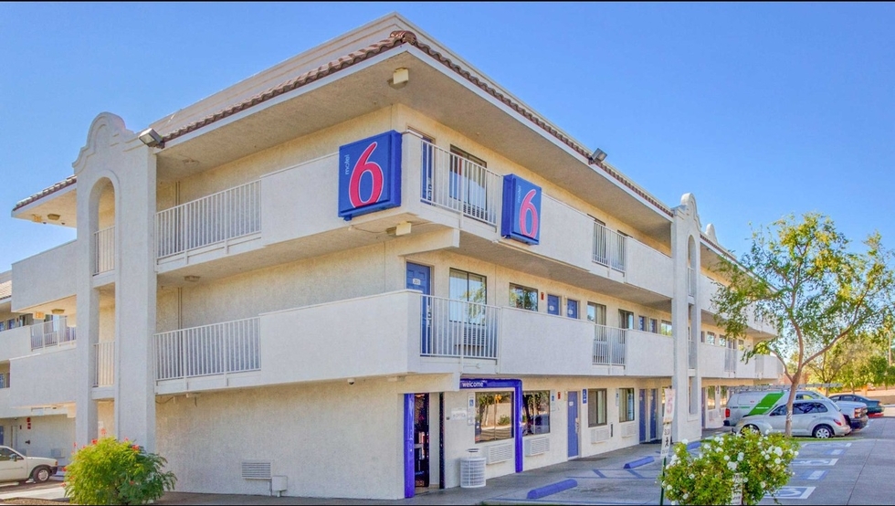 Motel 6 Accused of Sending Guest Lists to ICE | Frommer's