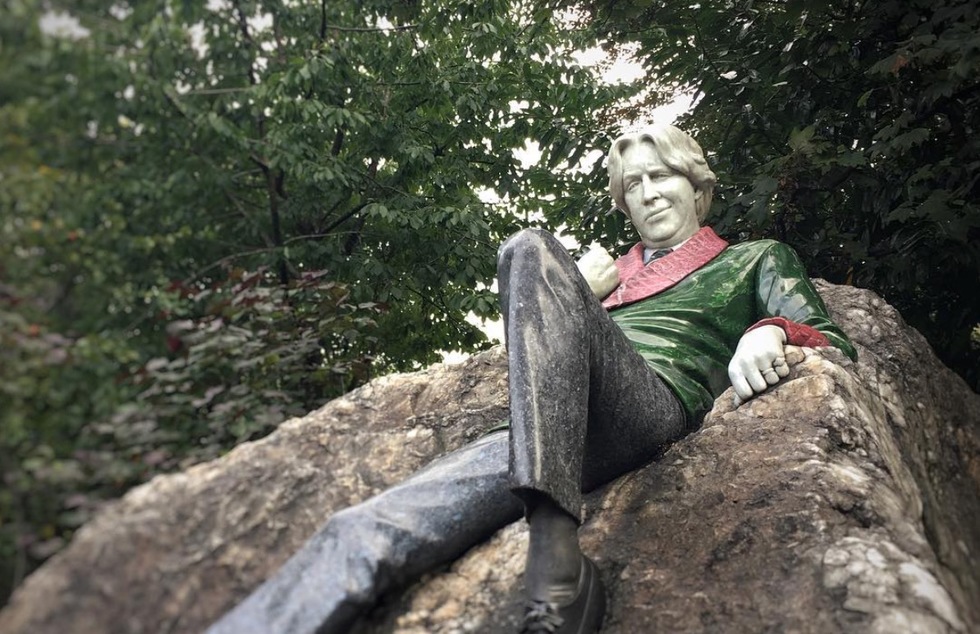 Oscar Wilde statue in Dublin
