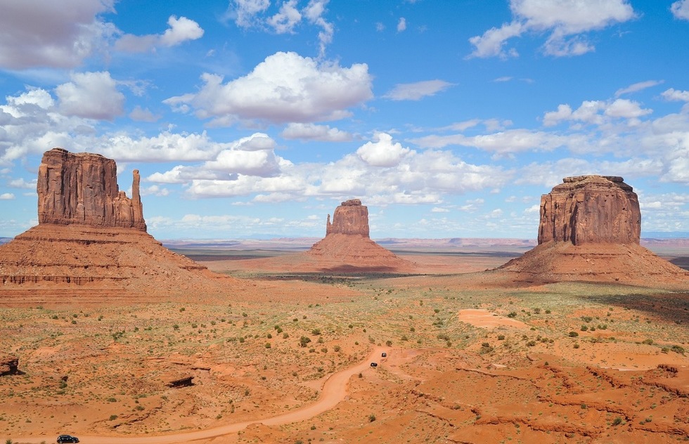 Monument Valley Navajo Tribal Park, Arizona & Utah