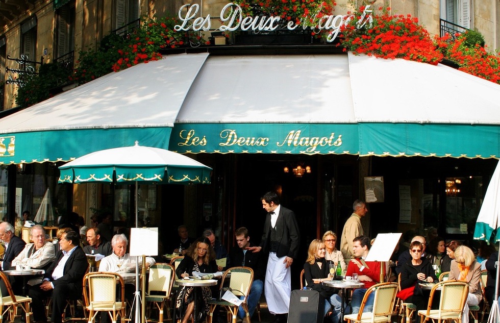 Les Deux Magots cafe in Paris