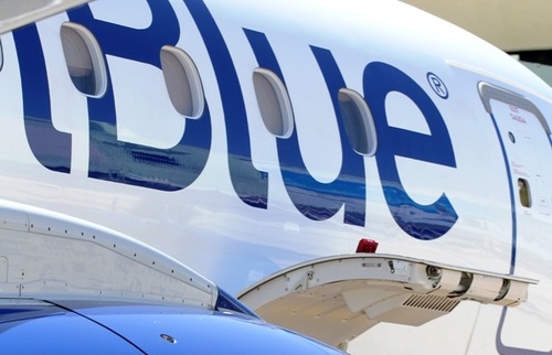 JetBlue Forbids Free Carry-Ons for Basic Fares, Drops Change Fees Elsewhere | Frommer's
