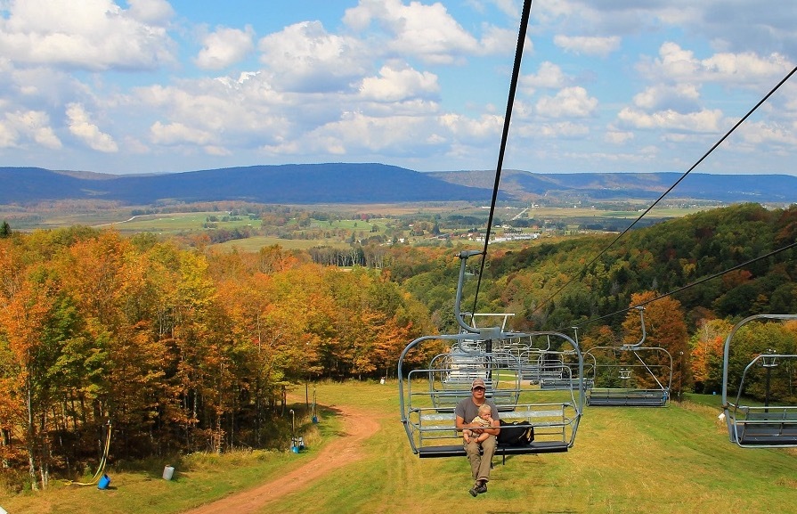Fall foliage ideas: Canaan Valley Resort and Conference Center, Davis, West Virginia