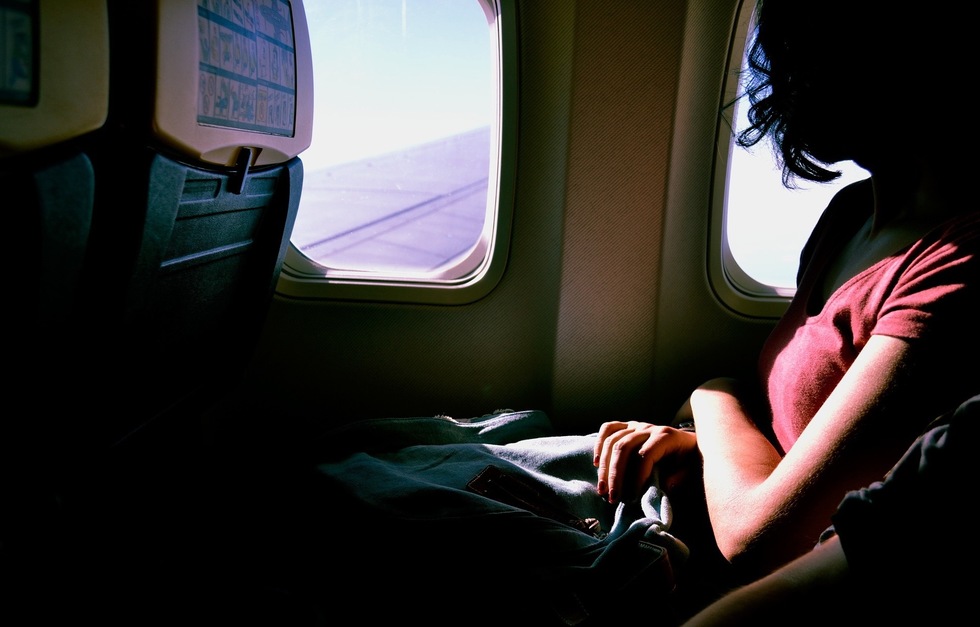 How to Sleep on a Long Plane Flight: Here Are 24 Tips You Should Try | Frommer's