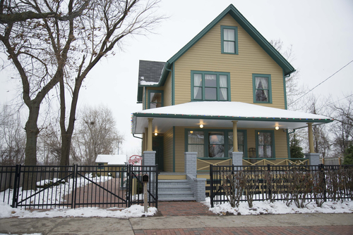 You Can Stay In Ralphie S House From A Christmas Story Frommer S