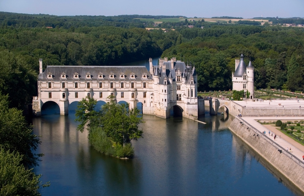 Best Castles of the Loire Valley: Château de Chenonceau
