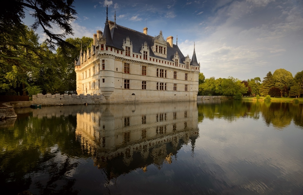Best Castles of the Loire Valley: Château d’Azay-le-Rideau