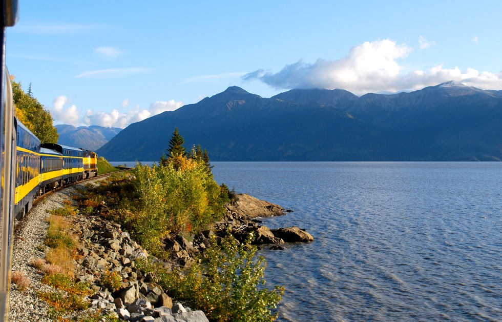 Top Alaska Vacation Package Ideas: Rail package vacations