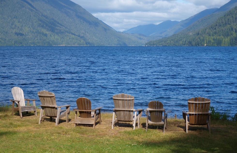 Best Lakefront Hotel Trips for Families in the USA and Canada: Olympic National Park and Lake Crescent, Washington 