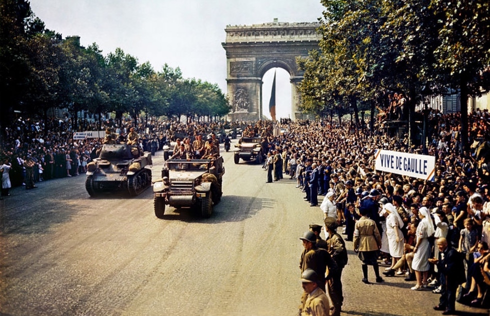 Places where you can still find evidence of World War II in Paris: Avenue des Champs-Elysées