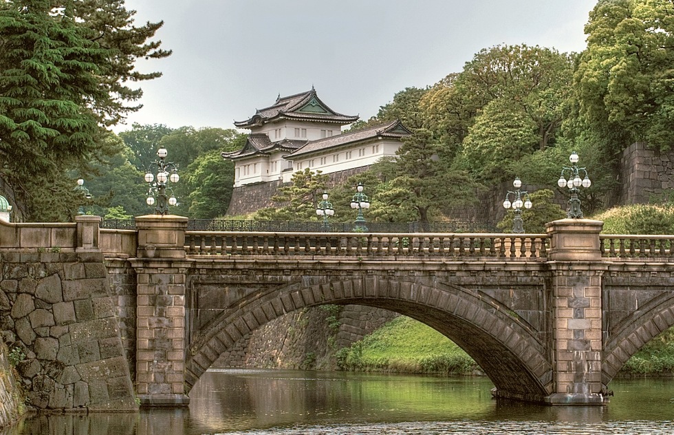 How to explore Tokyo's Imperial Palace