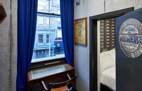 Into the Vault: Walk-In Safe Converted to Hostel Room in Edinburgh | Frommer's