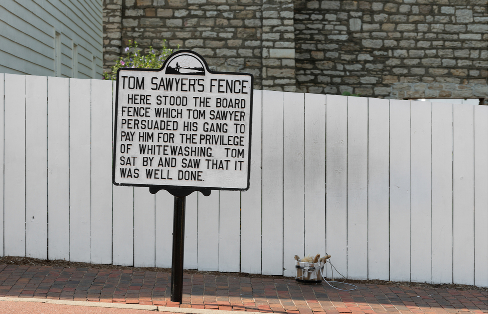 Tom Sawyer's Fence in Hannibal, Missouri