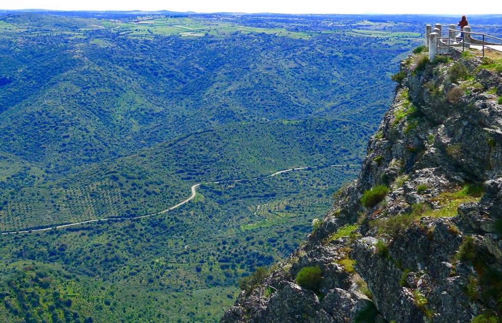 Daytrips and Side Trips near Porto Portugal: Parque Nacional da Peneda-Gerês, Trás-os-Montes province, and the Parque Natural de Montesinho 