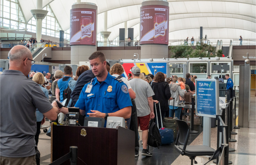 TSA Says You Can Fly with an Expired Driver's License | Frommer's