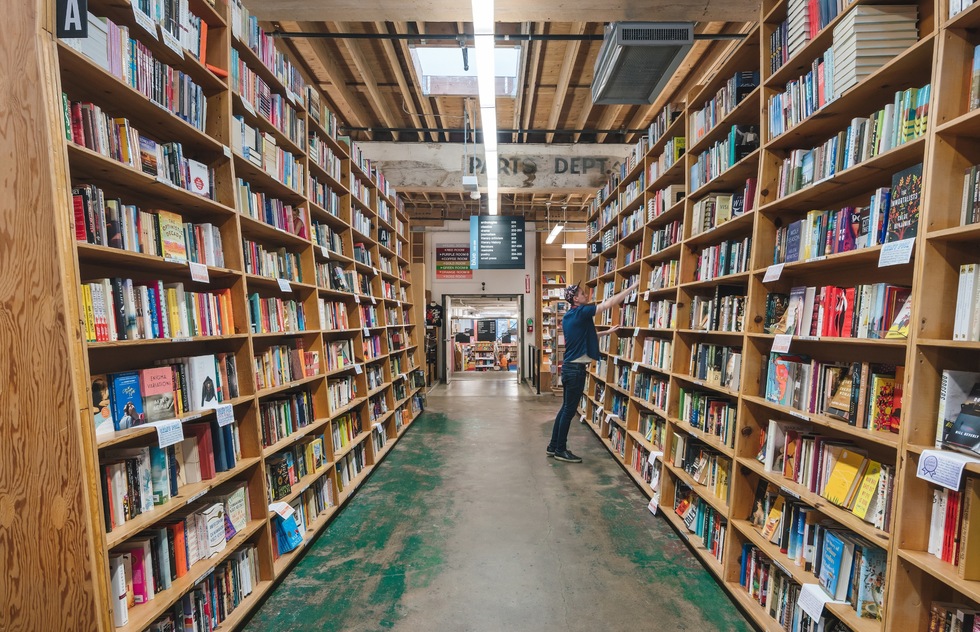 25 Independent Bookstores We Love and Want to Support | Introduction