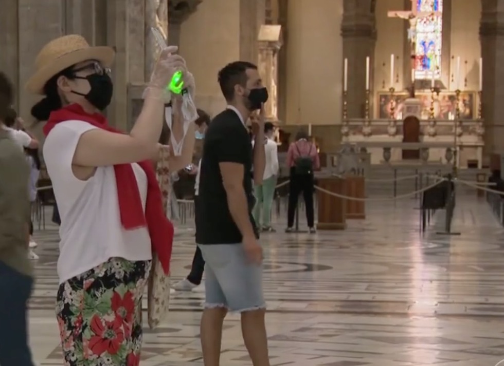 WATCH: Italy's Great Attractions Reopen with Social Distancing and New Gadgets | Frommer's