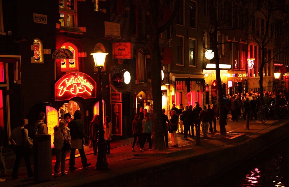 Amsterdam Re-Closes Parts of Its Red Light District | Frommer's