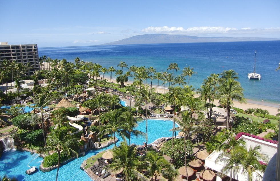 Hawaii's Resorts May Allow Visitors to Vacation While Quarantining | Frommer's