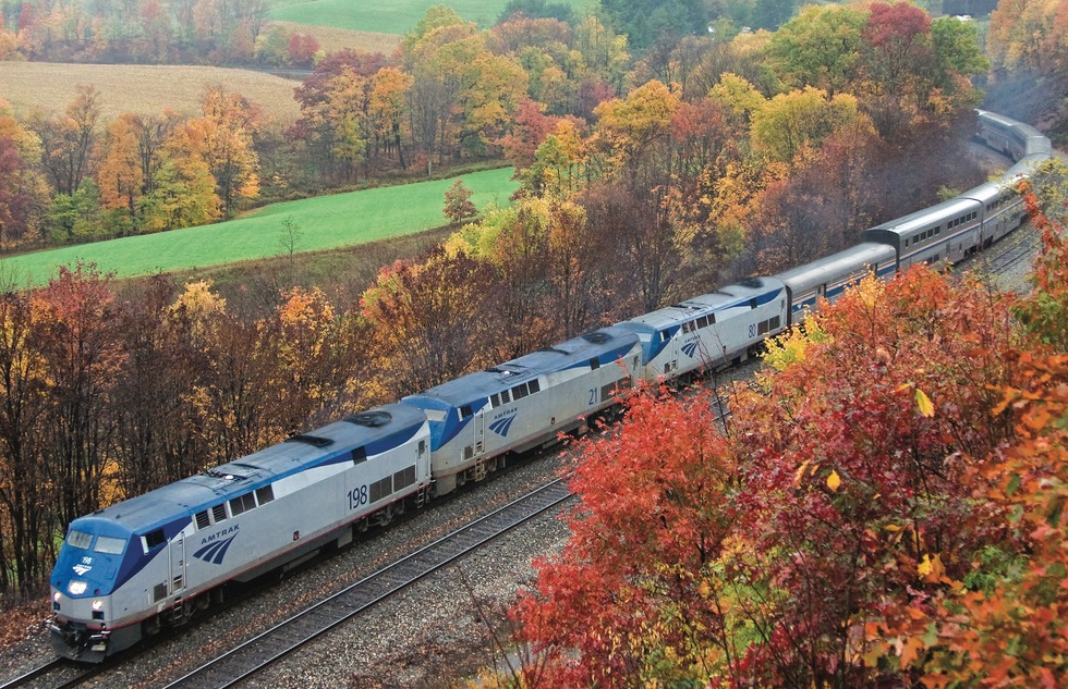 A Fall Getaway for Two: Amtrak’s BOGO Sale for the Northeast U.S. | Frommer's
