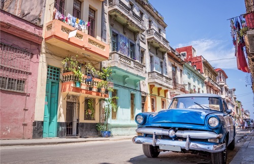 Traveling to Cuba Gets Easier for Americans—but Big Obstacles Remain | Frommer's
