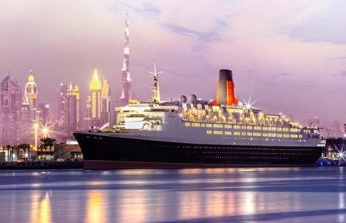 The QE2 Returns to Service as a Hotel While the Queen Mary's Prospects Sink | Frommer's