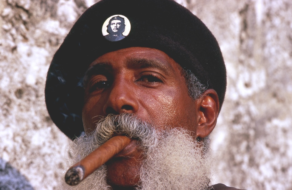 Habanero smoking a cigar